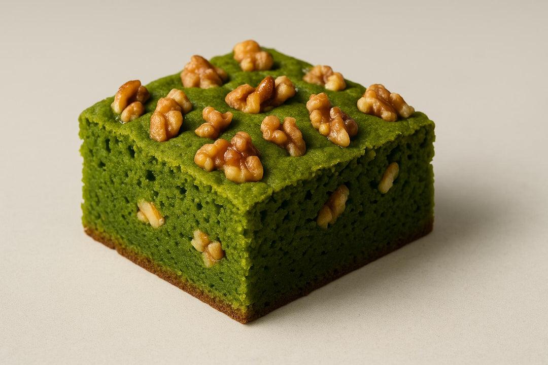 Bezglutenowe Matcha Brownie z Orzechami