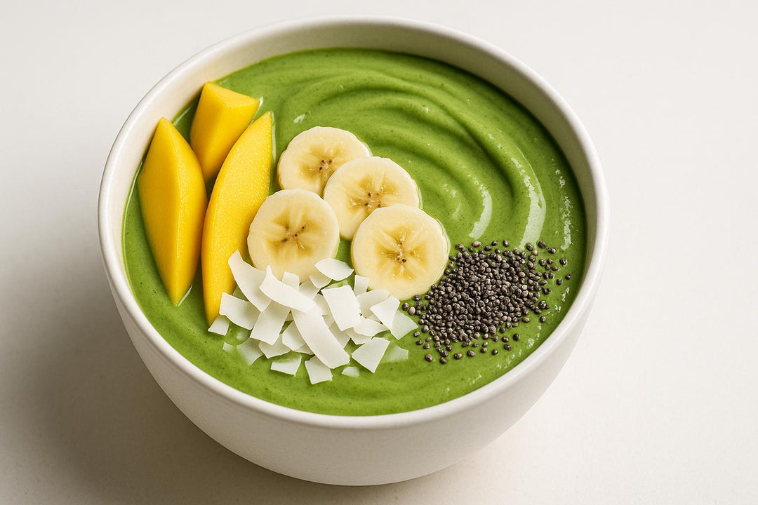 Tropikalna Matcha Smoothie Bowl