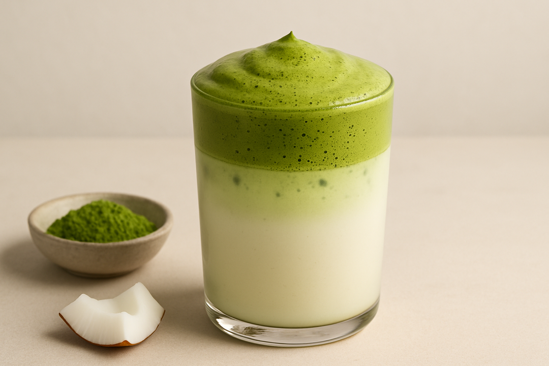 Kremowe Matcha Latte z Kokosem